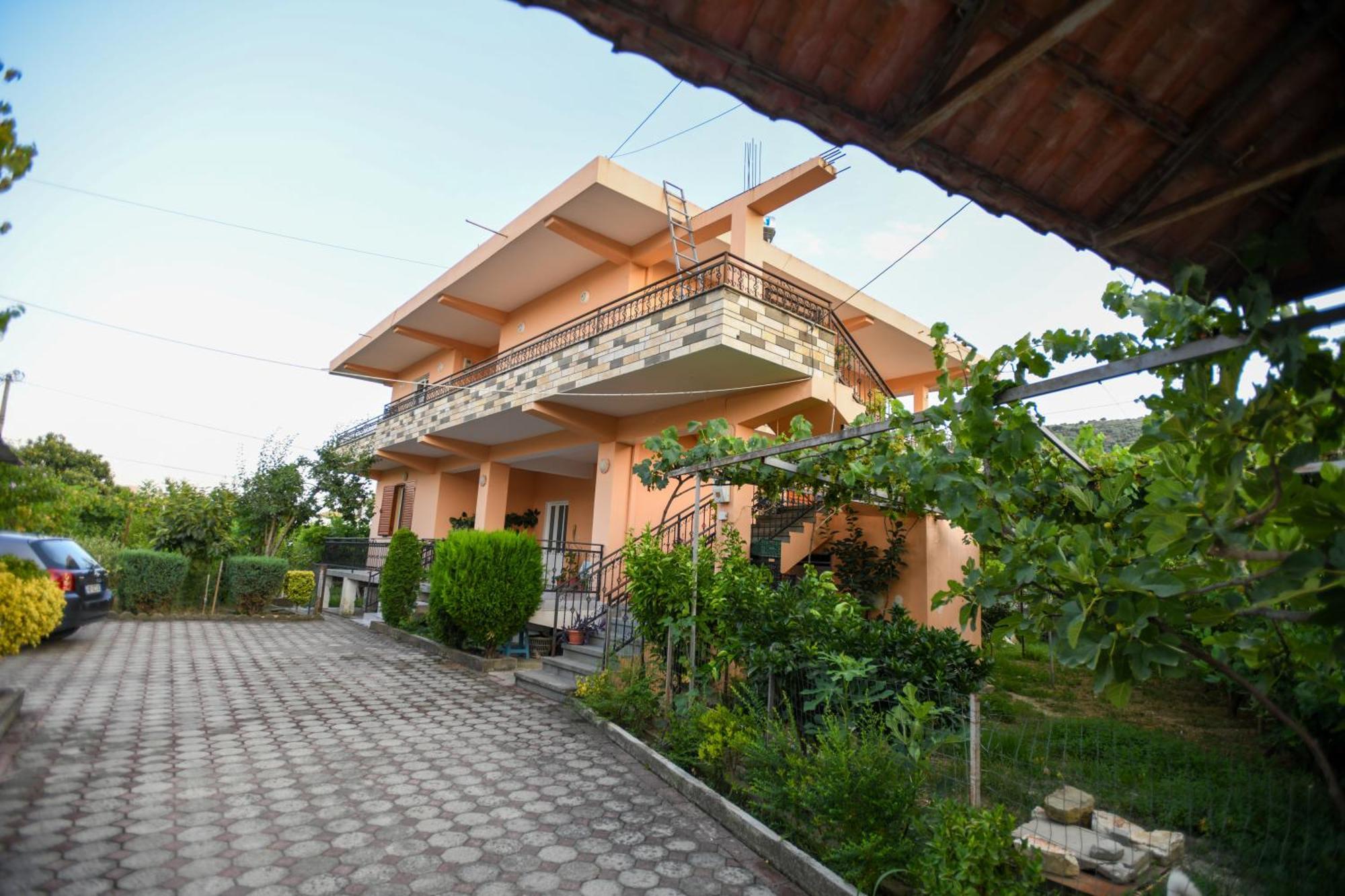 Apartment Darlin Berat Zewnętrze zdjęcie