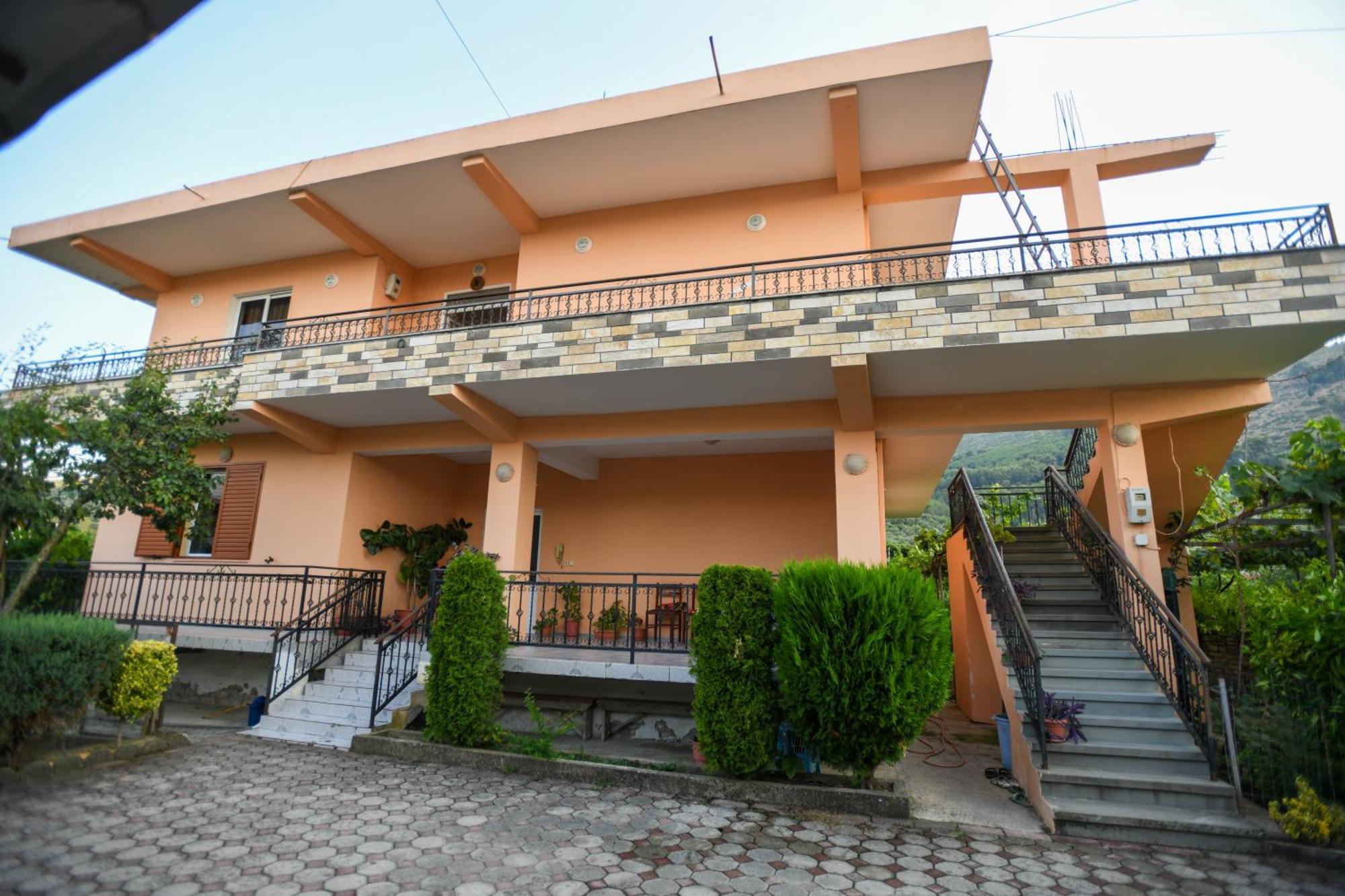 Apartment Darlin Berat Zewnętrze zdjęcie